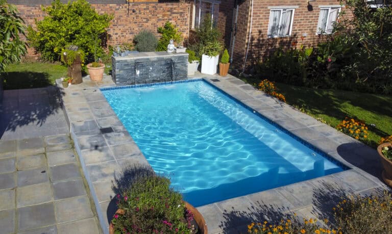 15 m² Fibreglass Pool — Discovery