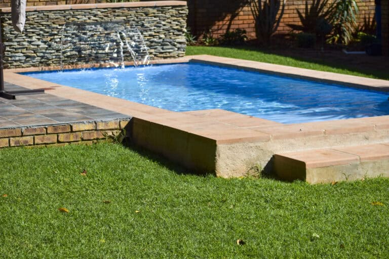22.9 m² Fibreglass Pool — Montana Park