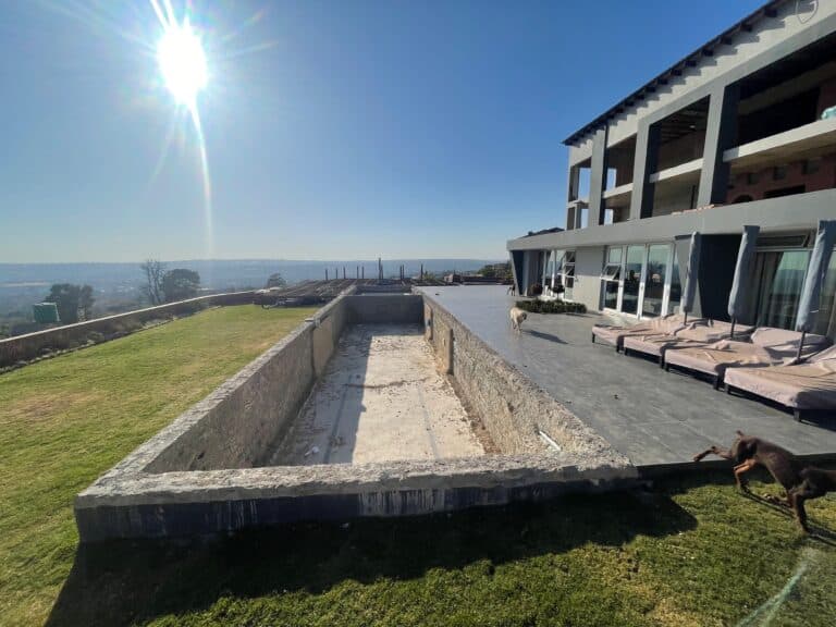 91 m² Concrete Pool — Poortview
